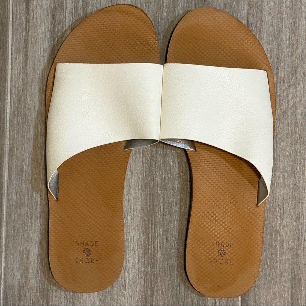 Shade & Shore Women's White Slide Sandals